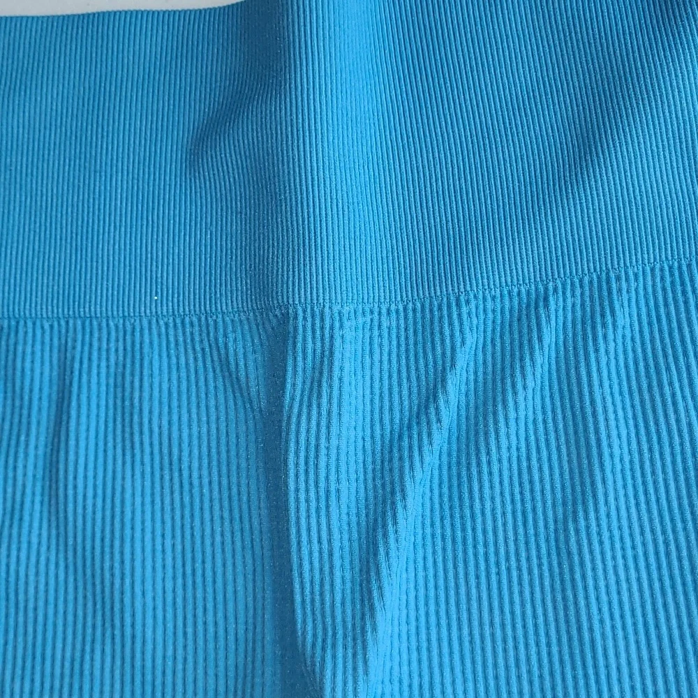 Colsie Blue Ribbed Bike Shorts - Picture 2 of 6